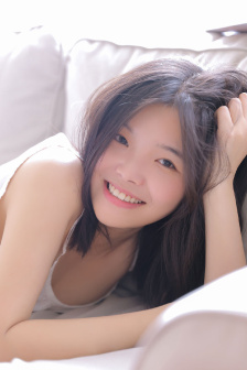 清冷美人的神奇游戏(抹茶沙冰)